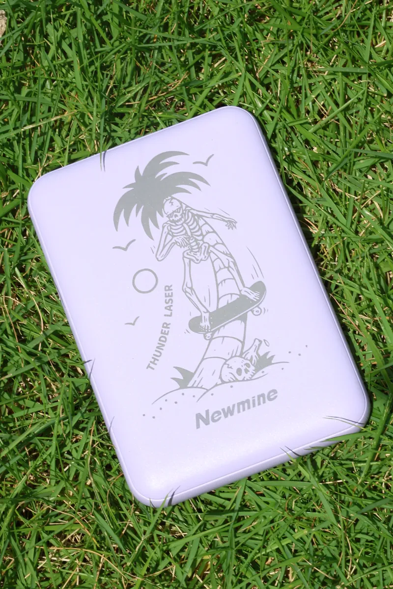 Powerbank in ABS con disegno marcato